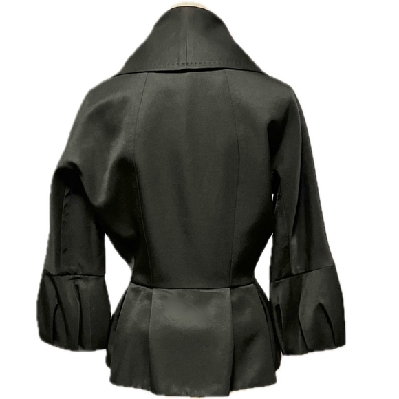 Castle Starr black silk-wool 3/4 lantern sleeve peplum jacket, size 4, $395 - Picture 2 of 8